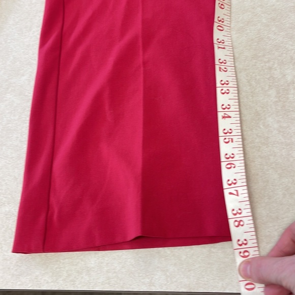 New York and company “stretch” red slacks - Picture 9 of 9